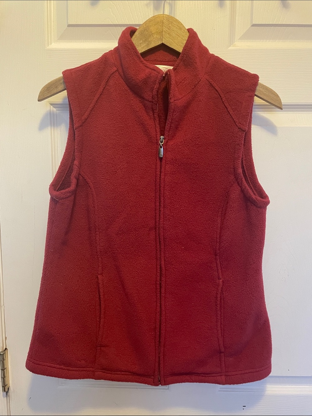 Northern Reflections Burgundy Fleece Zip Vest